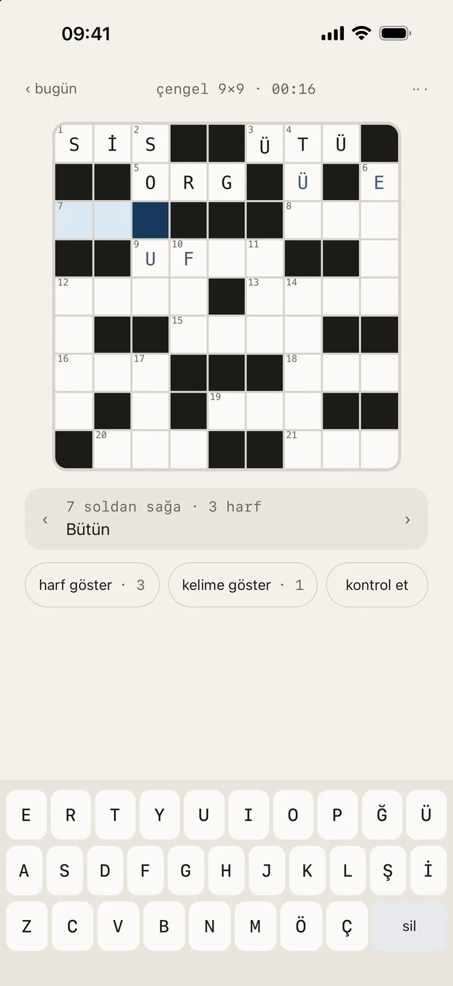 çengel bulmaca ekranı: 9×9 ızgara, ipucu satırı ve türkçe klavye